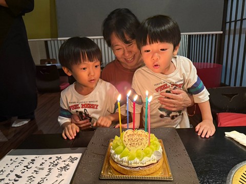 2D982F32-D2C5-4C3D-B5F0-7F619E737CA4.jpg